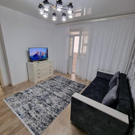 Appartamento Flat near the sea Aqtau Esterno foto