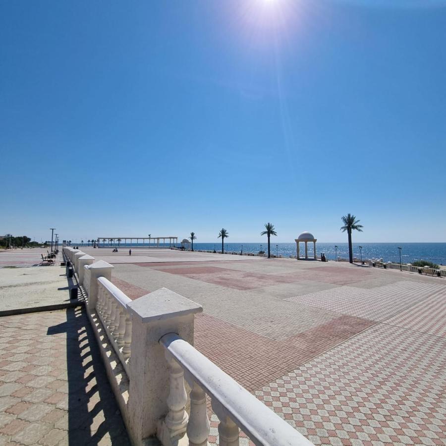 Appartamento Flat near the sea Aqtau Esterno foto